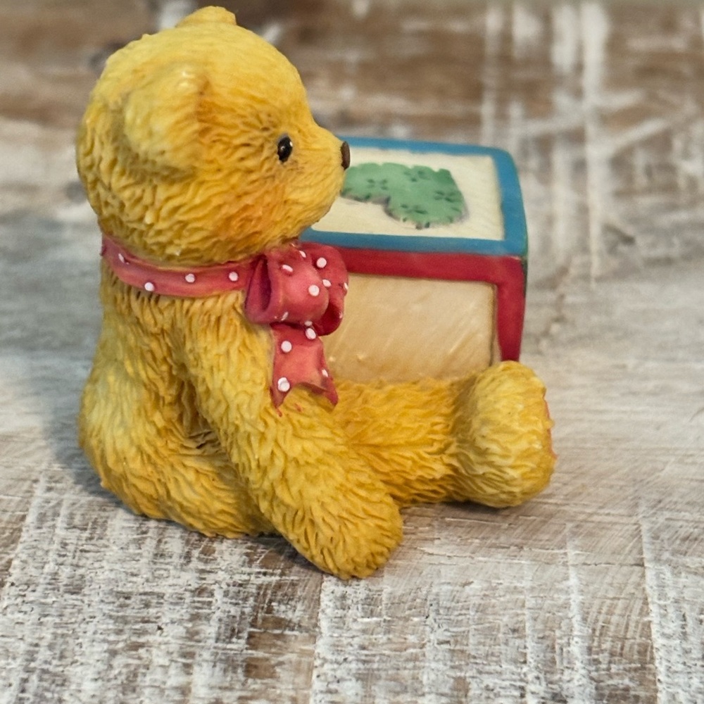 Cherished Teddies Golden Bear with Red Bow and Block J - Picture 4 of 5